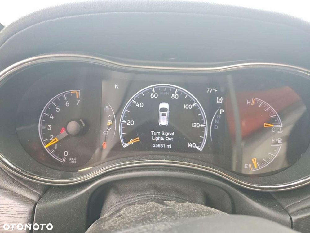 Jeep Grand Cherokee - 10