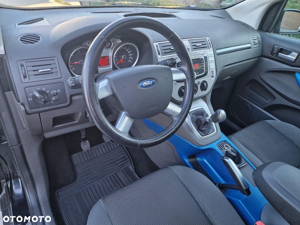 Ford Kuga 2.0 TDCi 4x4 Trend - 20