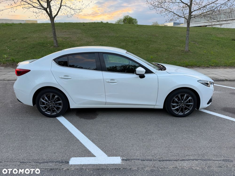 Mazda 3 2.0 Skyenergy i-Eloop - 4