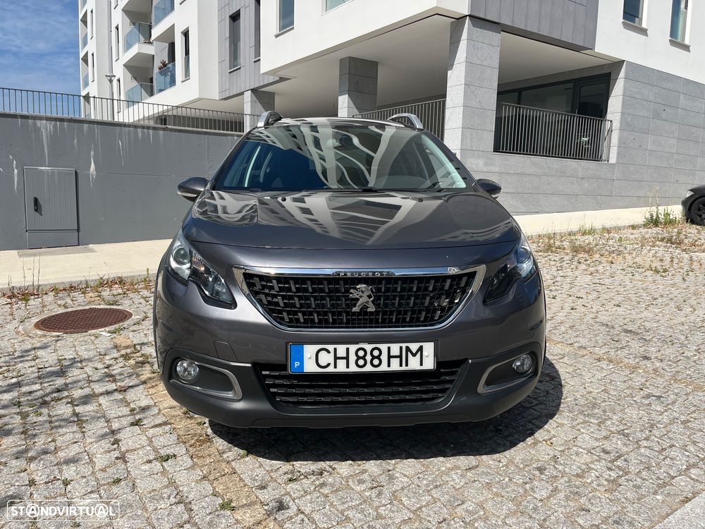 Peugeot 2008 PureTech 82 Allure - 3