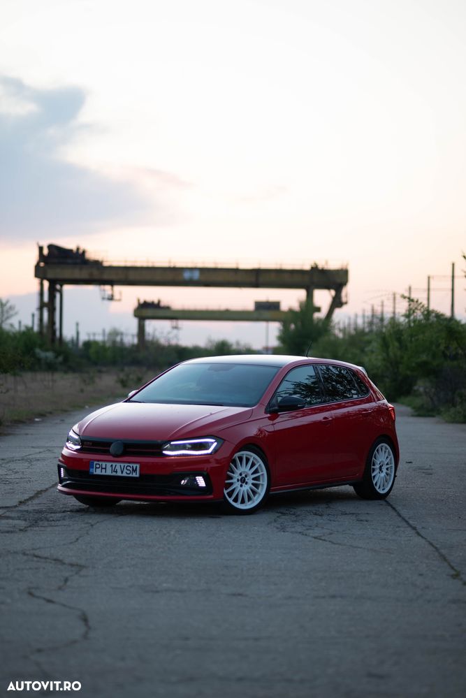 Volkswagen Polo 2.0 TSI DSG GTI - 3