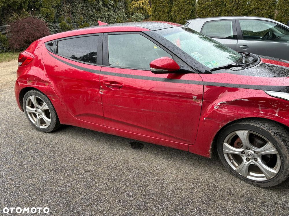 Hyundai Veloster 1.6 GDI Style - 16