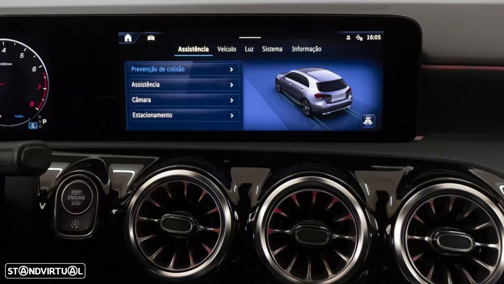 Mercedes-Benz A 200 AMG Line Aut. - 31