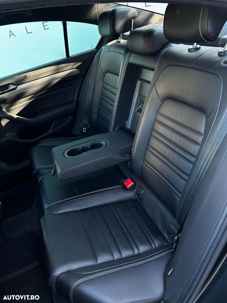 Volkswagen Passat 2.0 TDI DSG 4Motion R Executive - 13