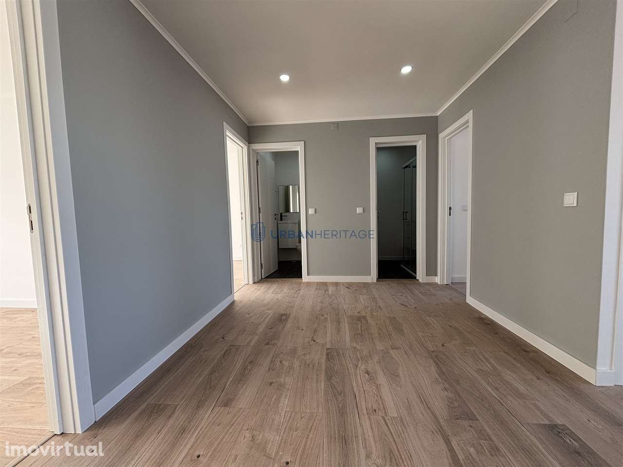 Apartamento T4 Venda em Águas Livres,Amadora - Grande imagem: 2/43