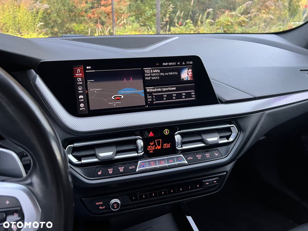 BMW Seria 1 - 21