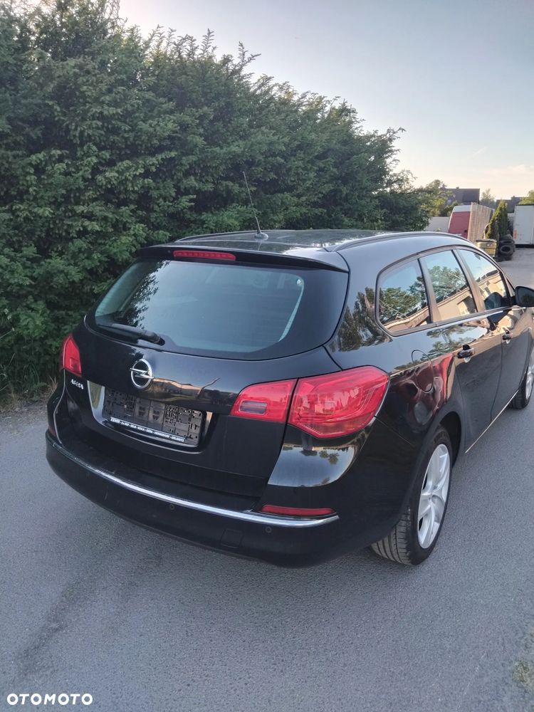 Opel Astra 1.4 Turbo Style - 2