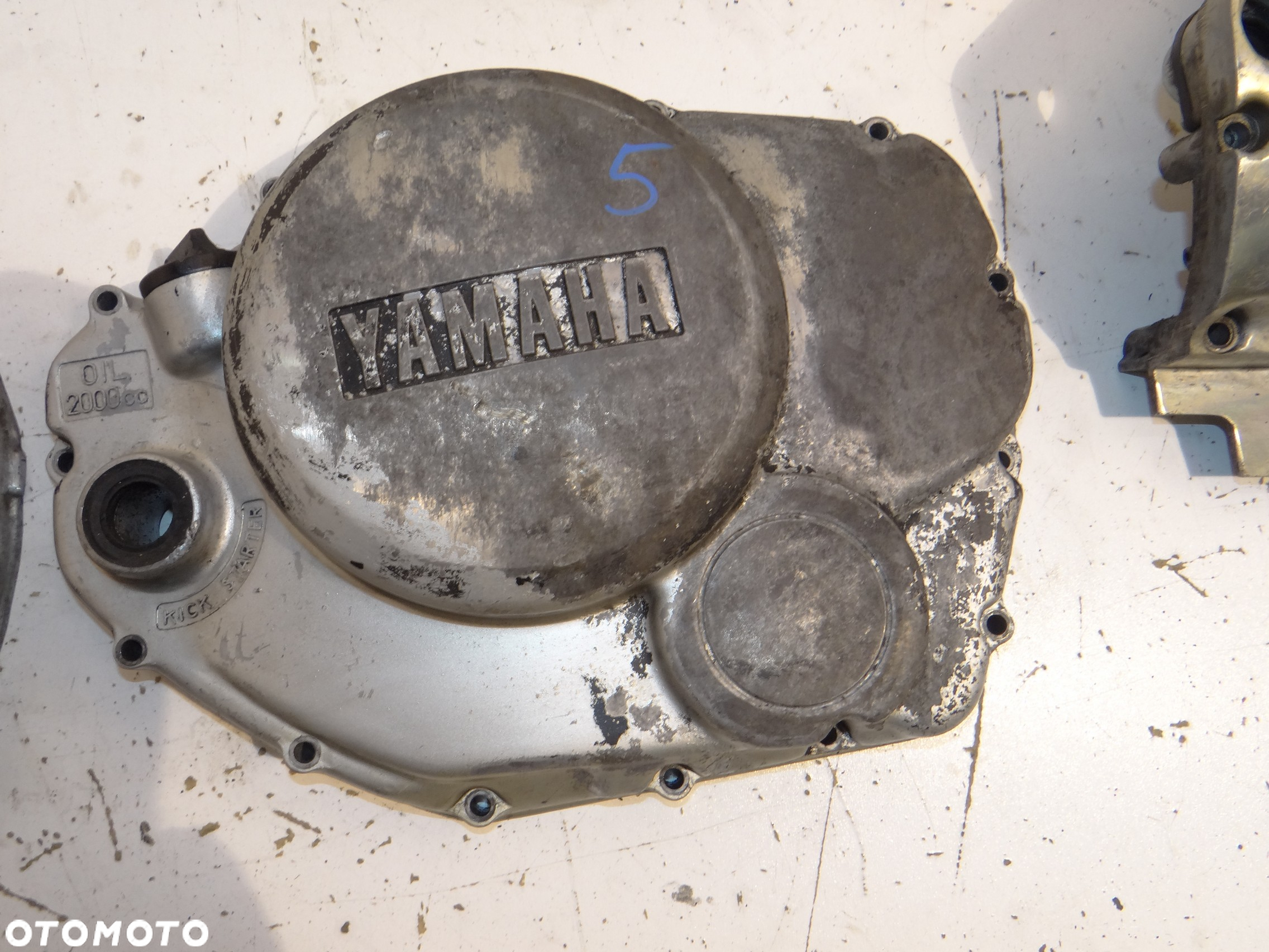 Yamaha XS 360 400 2A2 pokrywa dekiel silnika sprzęgła zębatki łańcucha rozrusznika obudowa filtra oleju Y1259 - 8