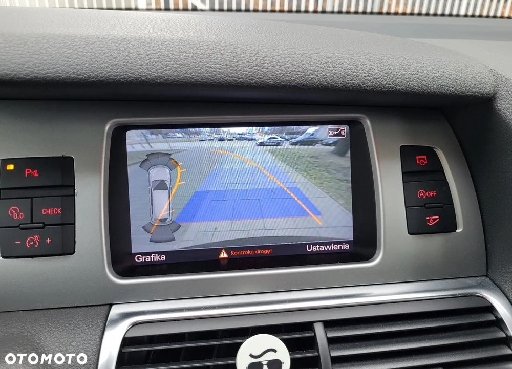 Audi Q7 3.0 TDI DPF Quattro Tiptronic - 9