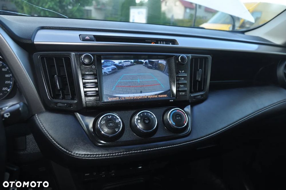 Toyota RAV4 2.0 4x4 Start&Stop Executive - 22