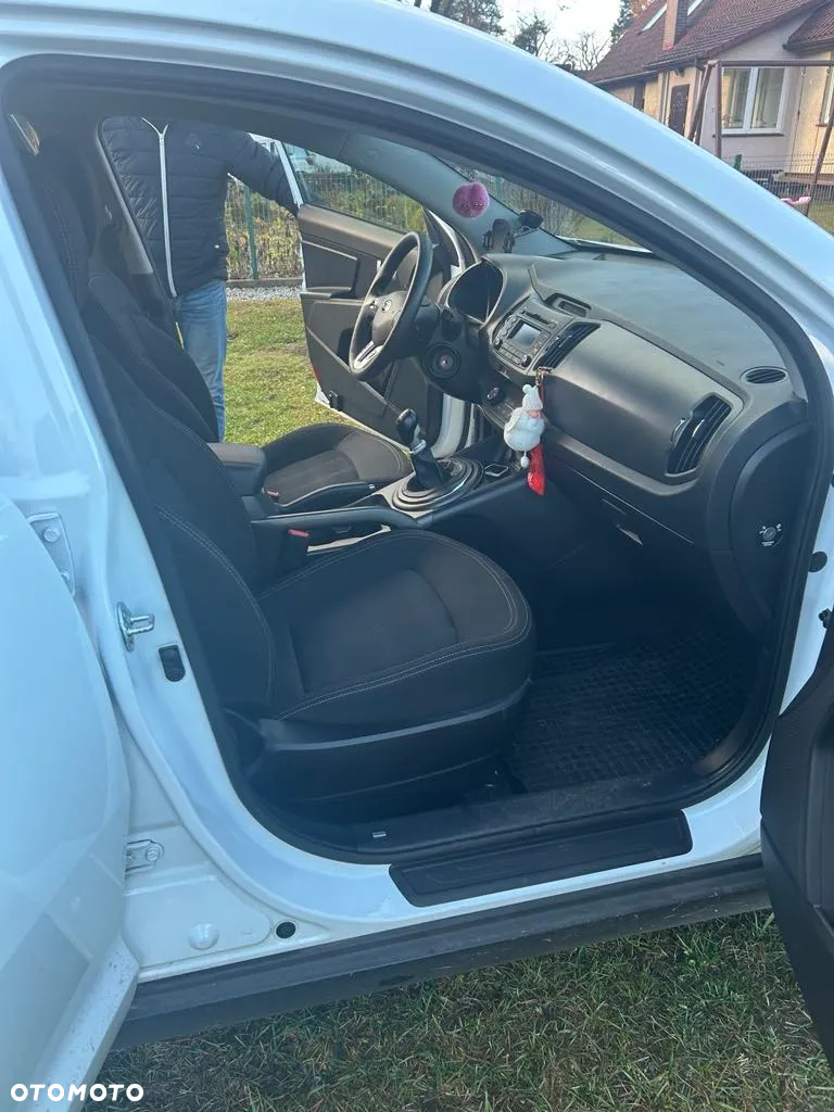 Kia Sportage - 14