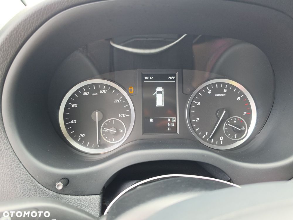 Mercedes-Benz Vito - 8