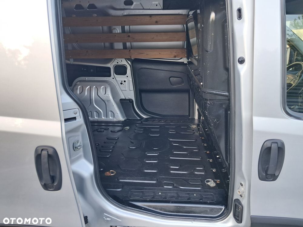 Fiat Doblo - 8