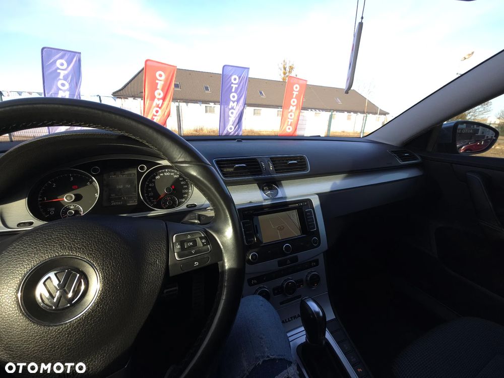 Volkswagen Passat Alltrack - 35