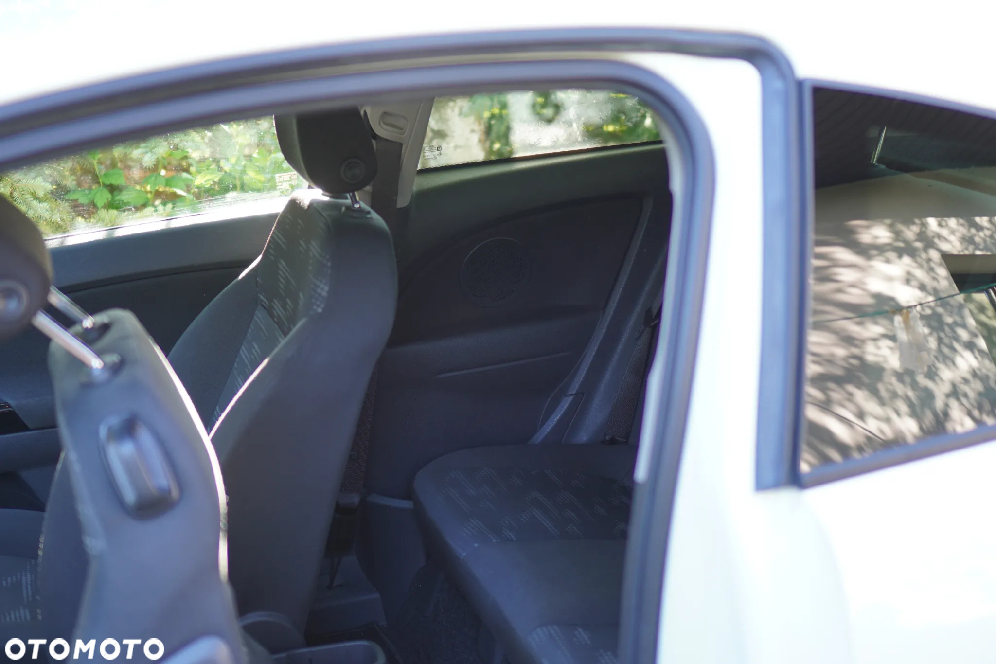 Opel Corsa 1.4 16V Satellite - 26