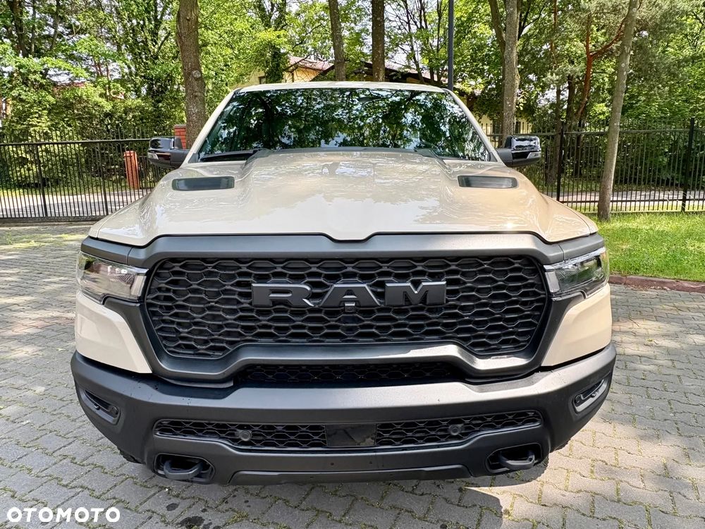 RAM 1500 - 34