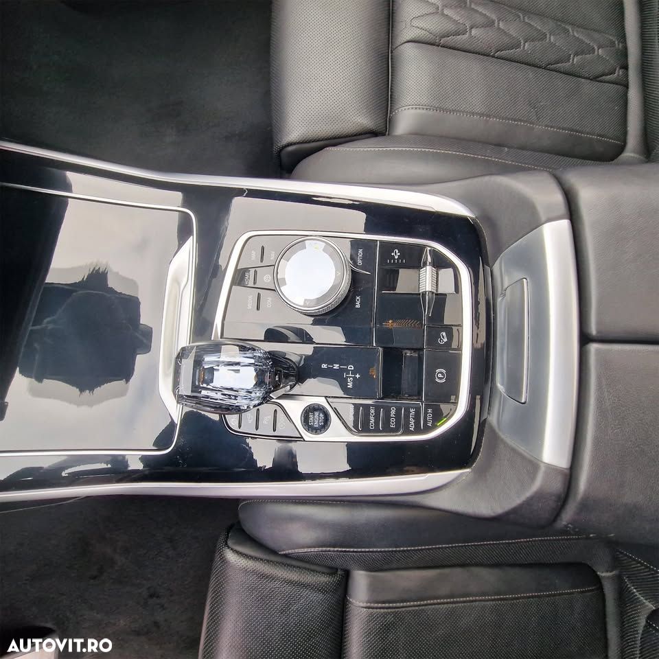 BMW X7 - 12