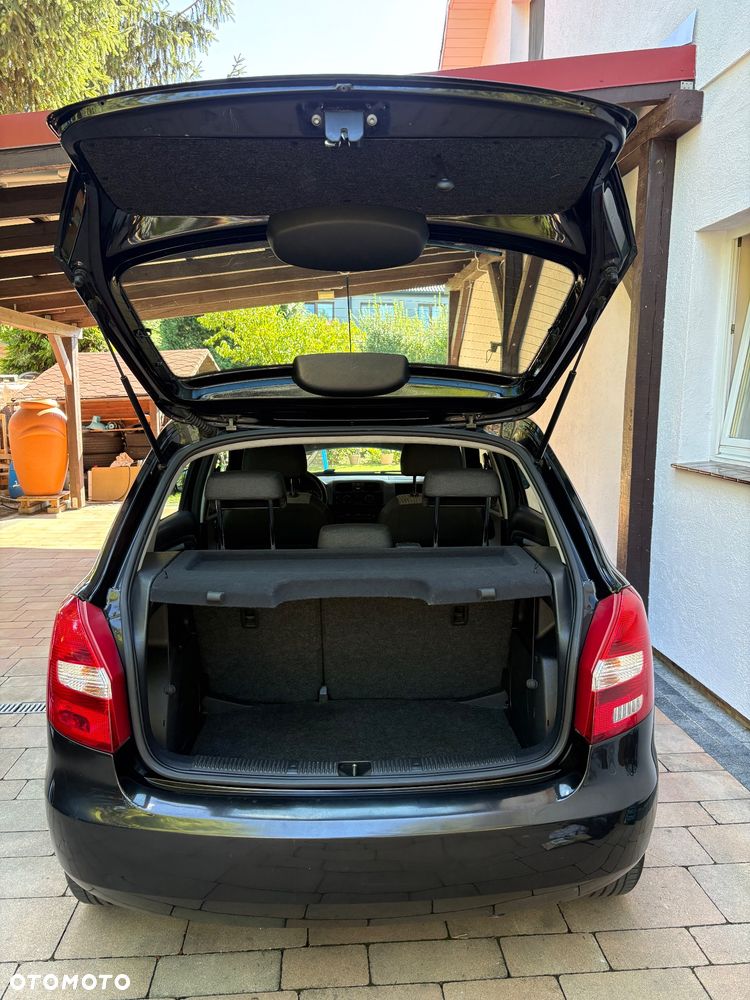 Skoda Fabia 1.2 TSI Active - 8