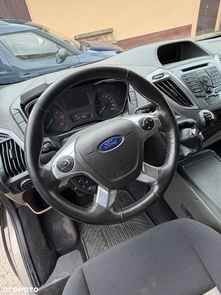 Ford Transit Custom - 8