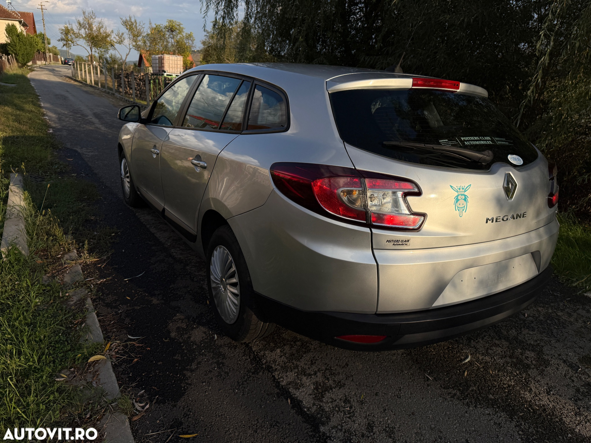Renault Megane 1.5 dCi Dynamique - 5