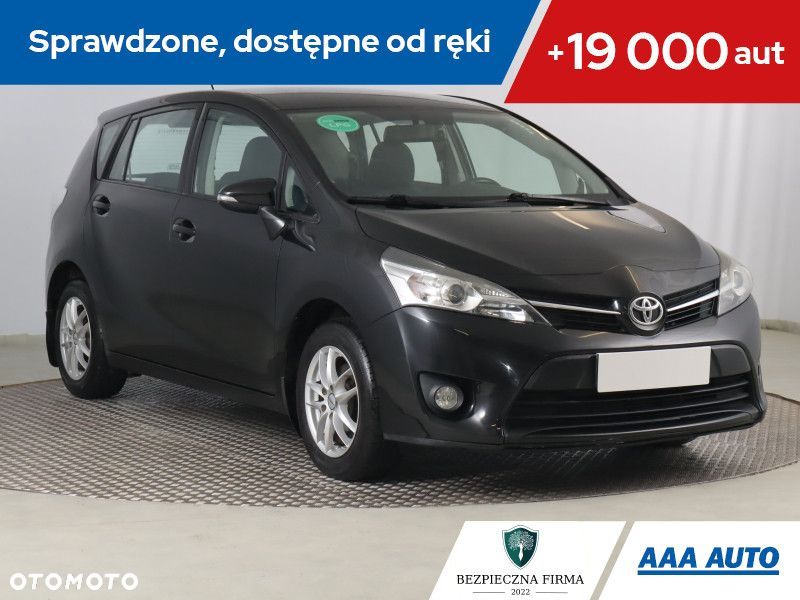 Toyota Verso - 1
