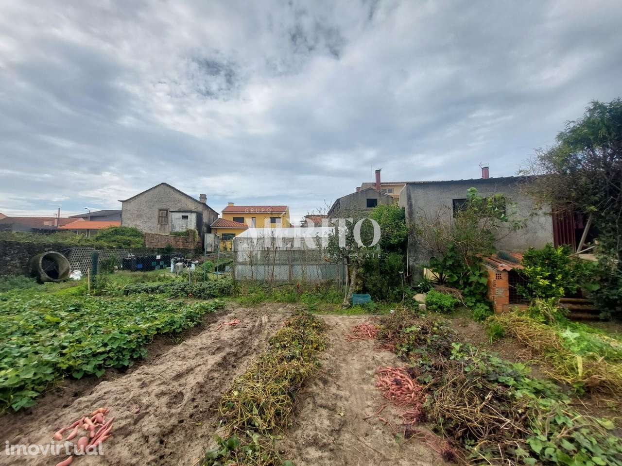 Moradia para Restauro na Aguçadoura, Póvoa de Varzim! - Grande imagem: 5/25