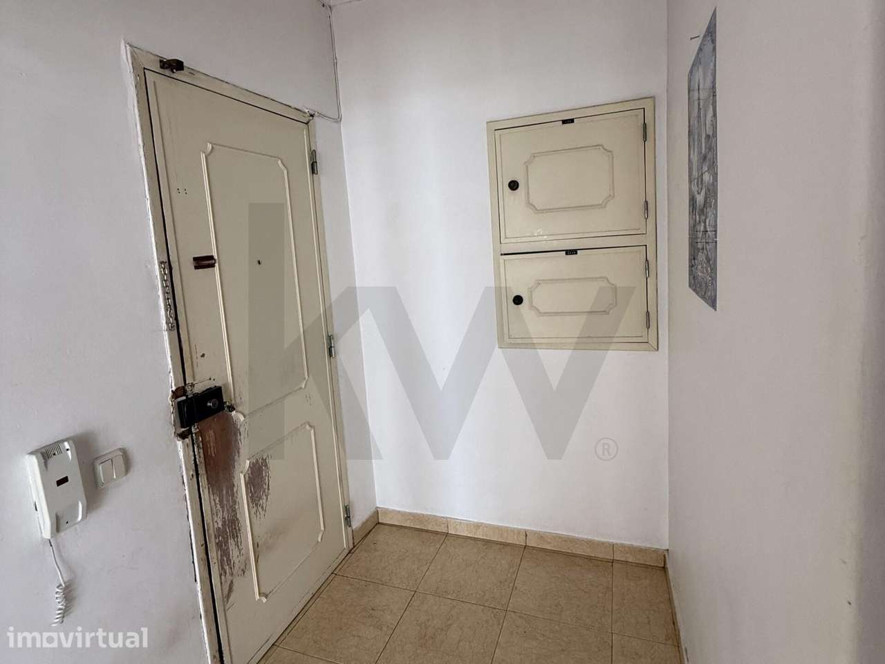 Apartamento T3 com 116 m2 e Vistas Desafogadas – Mina de Água, Amadora - Grande imagem: 4/13