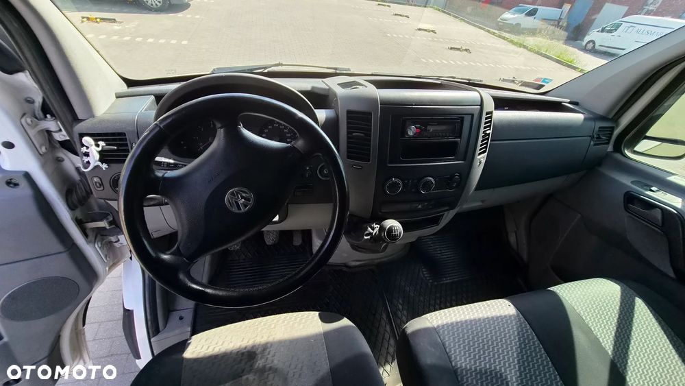 Volkswagen Crafter - 12