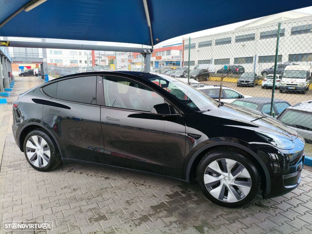 Tesla Model Y Long Range Tração Integral - 14