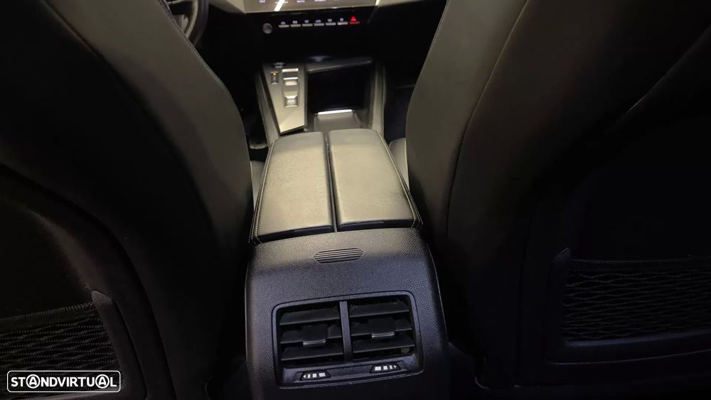 Peugeot 308 SW 1.2 PureTech GT EAT8 - 54