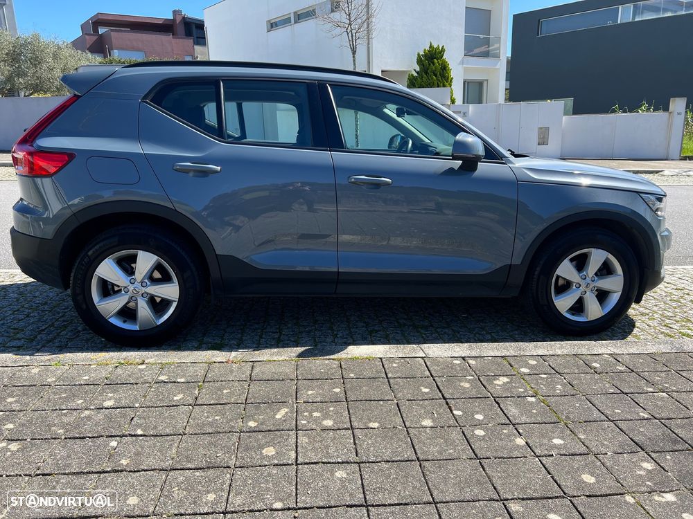 Volvo XC 40 1.5 T2 Momentum Core Geartronic - 7