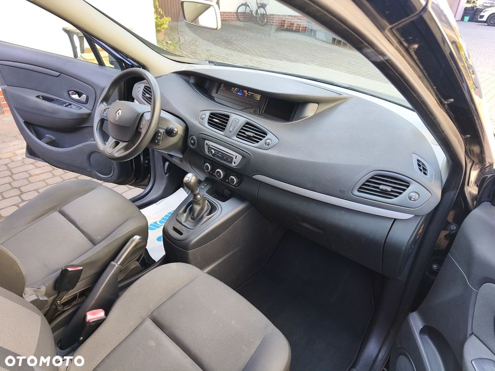 Renault Scenic 1.6 16V 110 TomTom Edition - 17