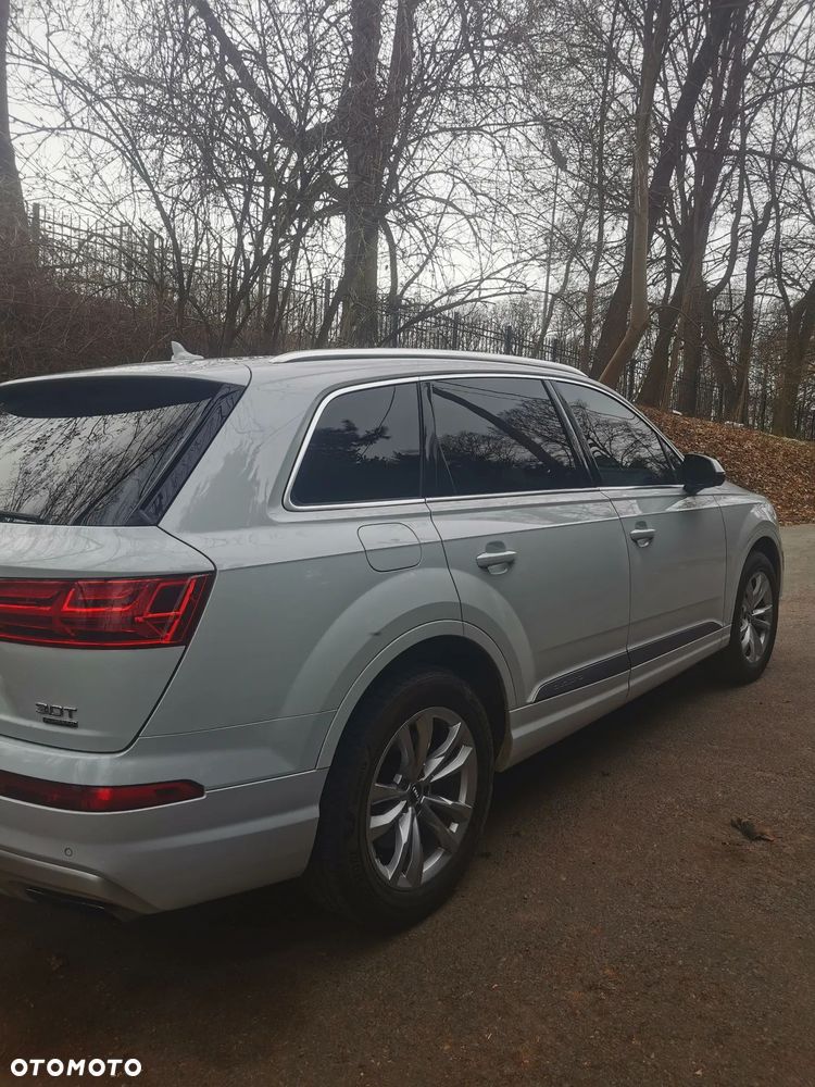 Audi Q7 - 4
