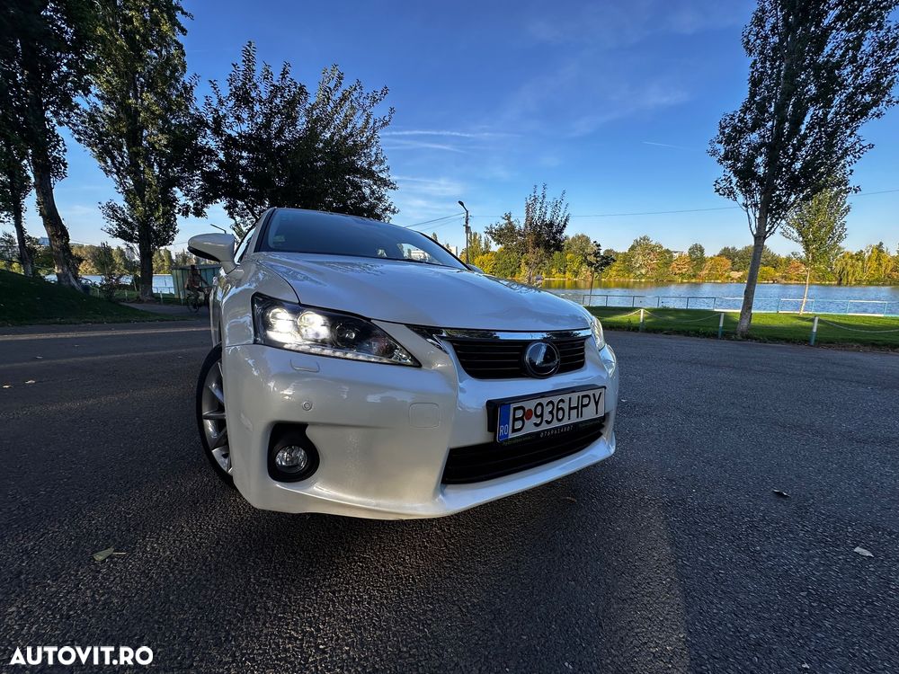 Lexus CT 200h Aut. Luxury - 1