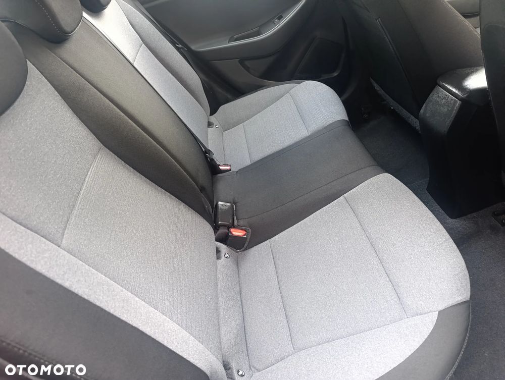 Hyundai i20 1.4 Comfort - 12