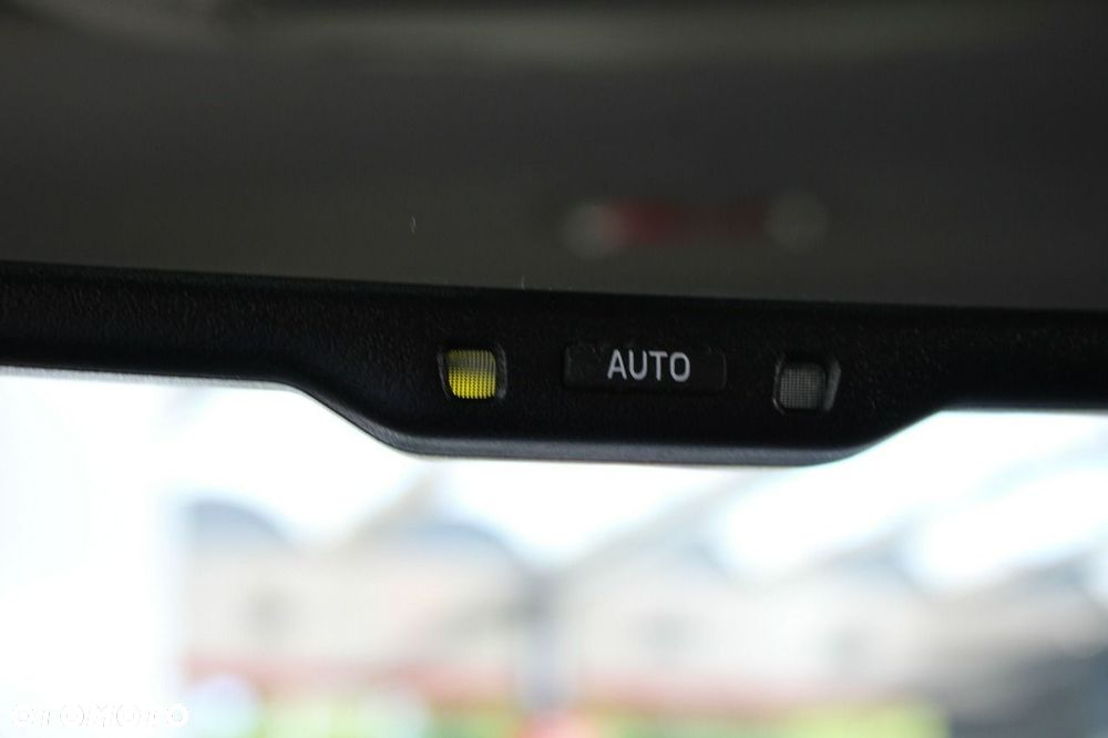 Suzuki SX4 S-Cross 1.4 T Premium - 26
