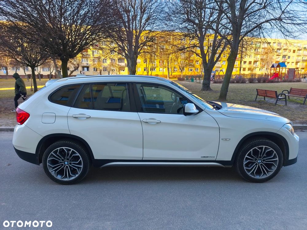 BMW X1 sDrive20d - 10