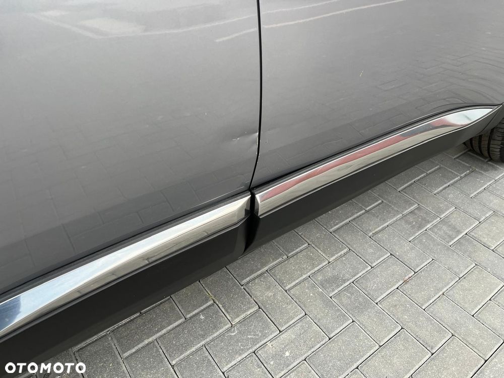 Peugeot 5008 BlueHDi 130 EAT8 Allure - 31