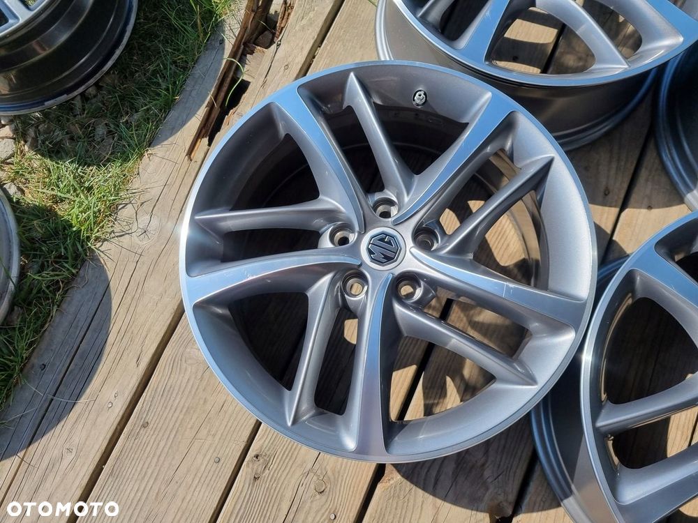 MG HS I, 10986781ALU 18X7,5J ET41 5X112 5X112 super stan 4szt - 2