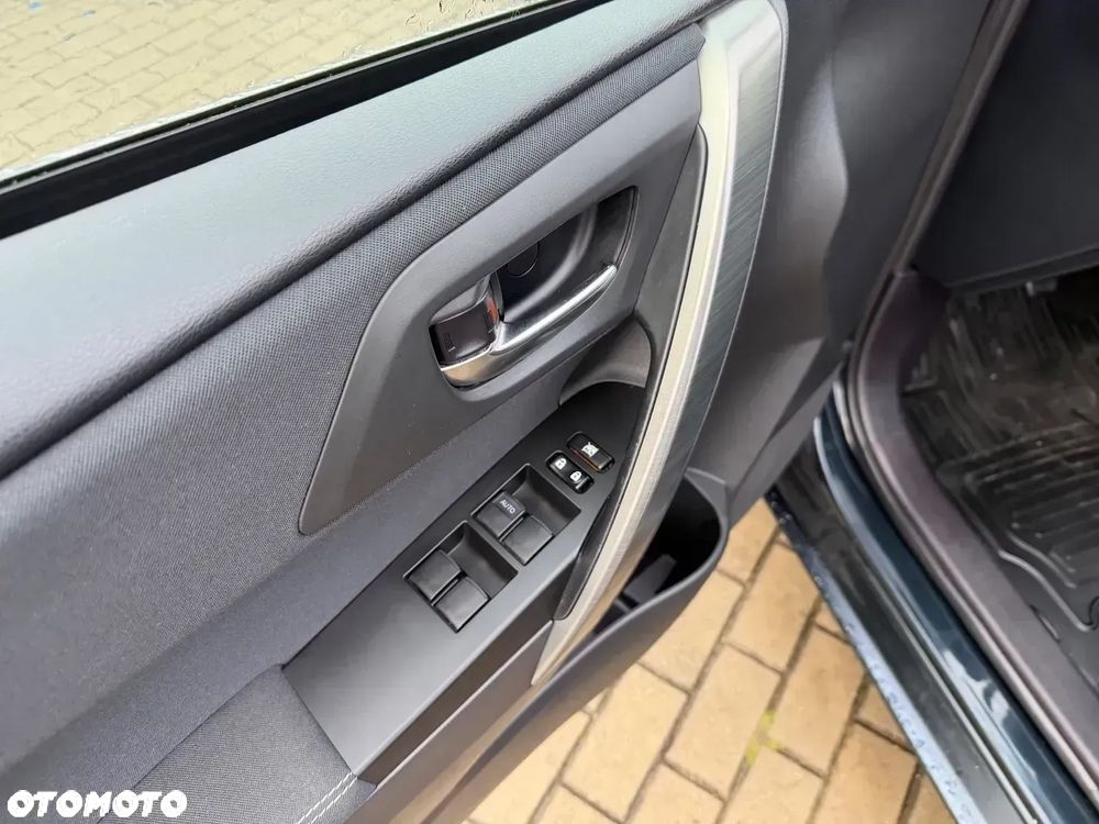 Toyota Auris 2.0 D-4D Edition - 22