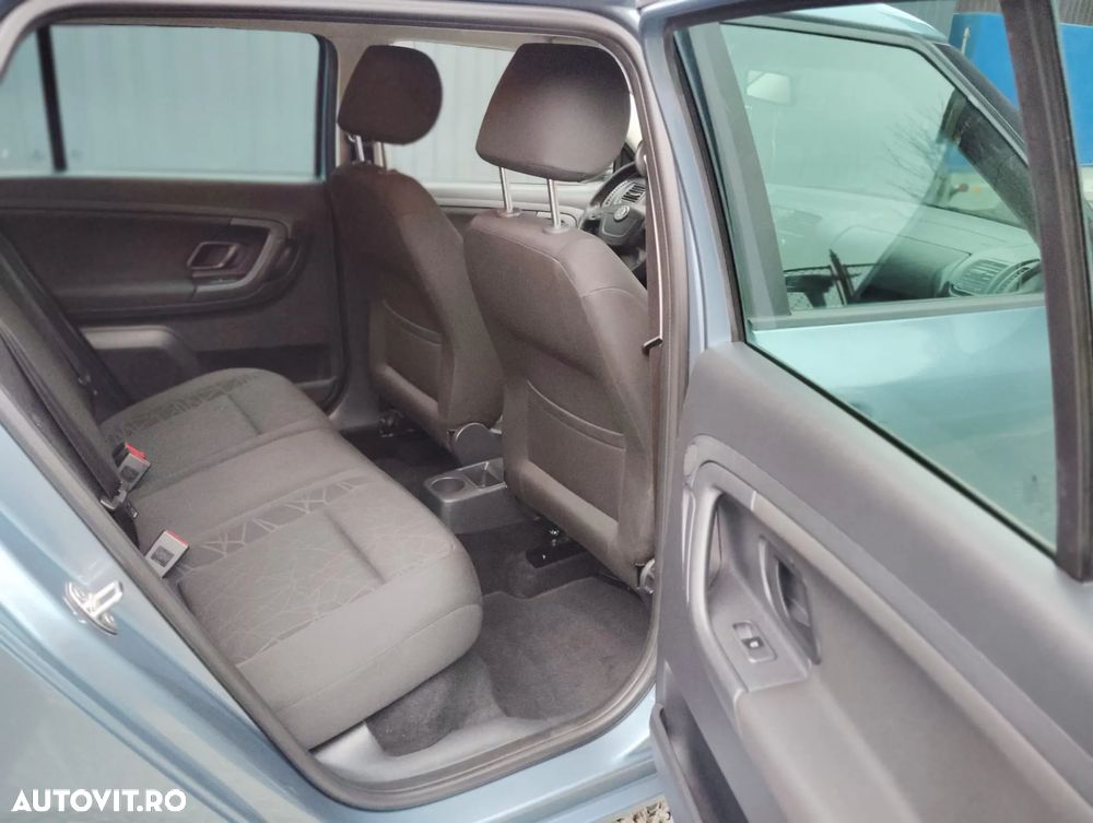 Skoda Fabia 1.4 MPI Fresh - 4