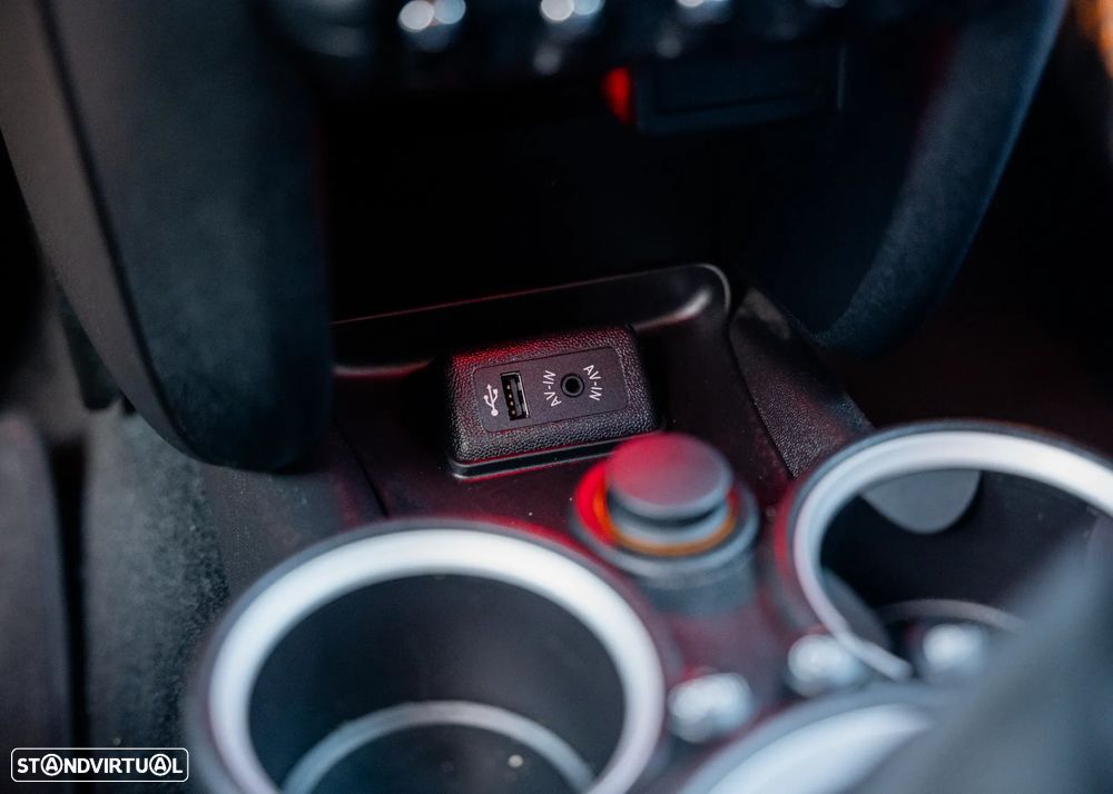 MINI 3 Portas John Cooper Works - 23