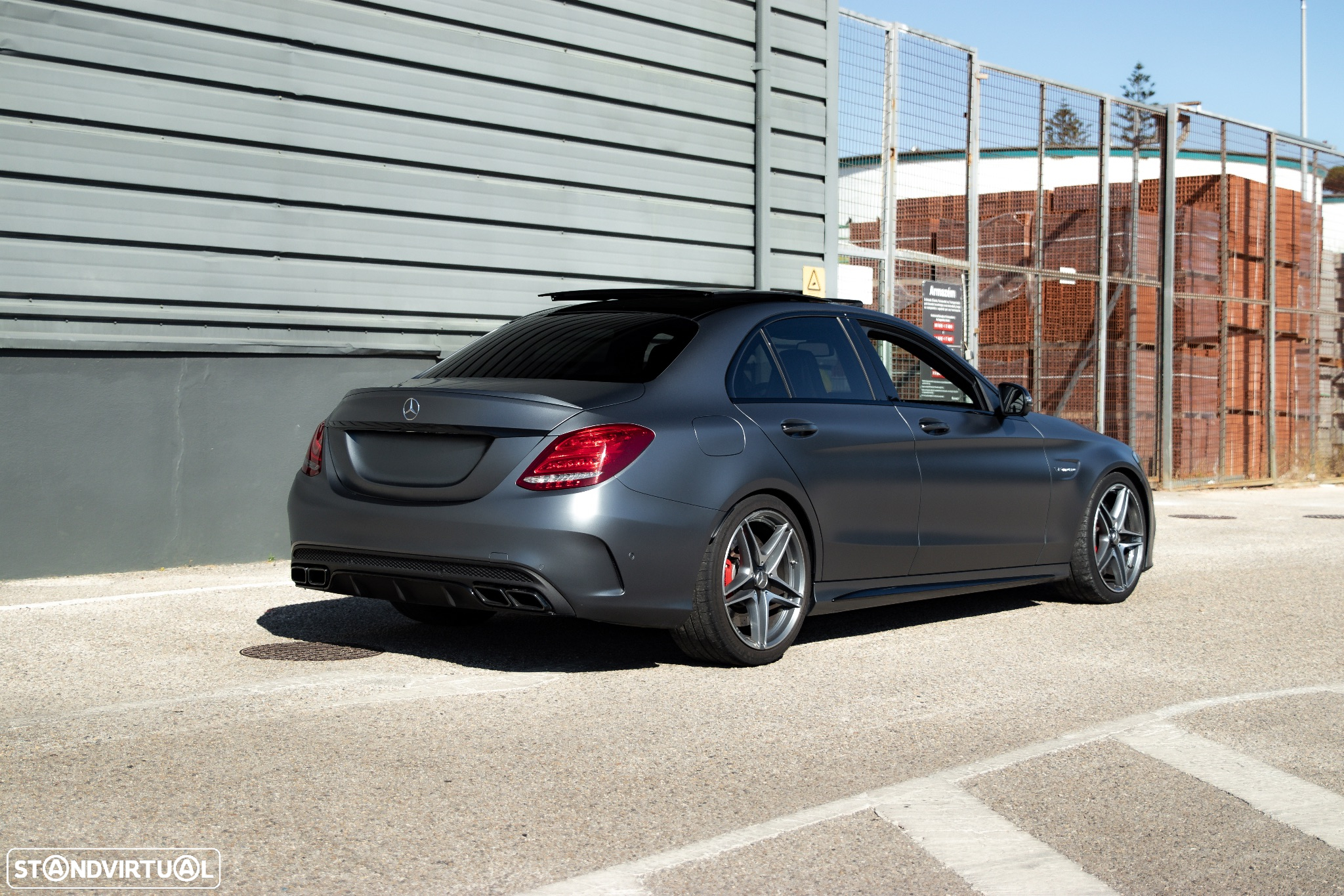 Mercedes-Benz C 63 AMG S - 19