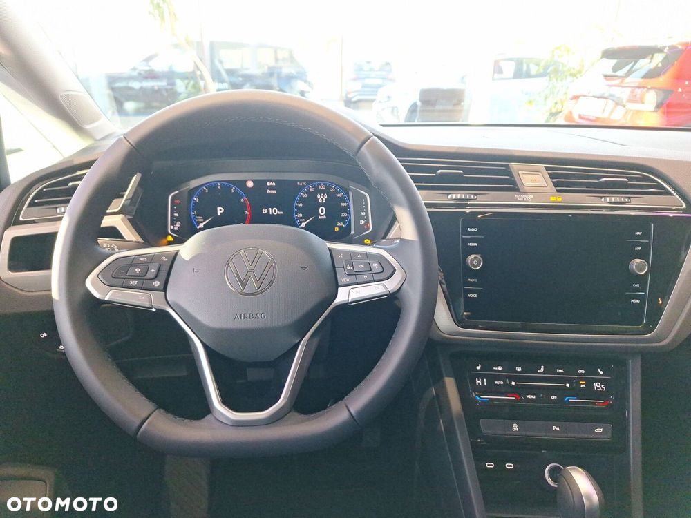 Volkswagen Touran 1.5 TSI EVO Comfortline Plus DSG - 13