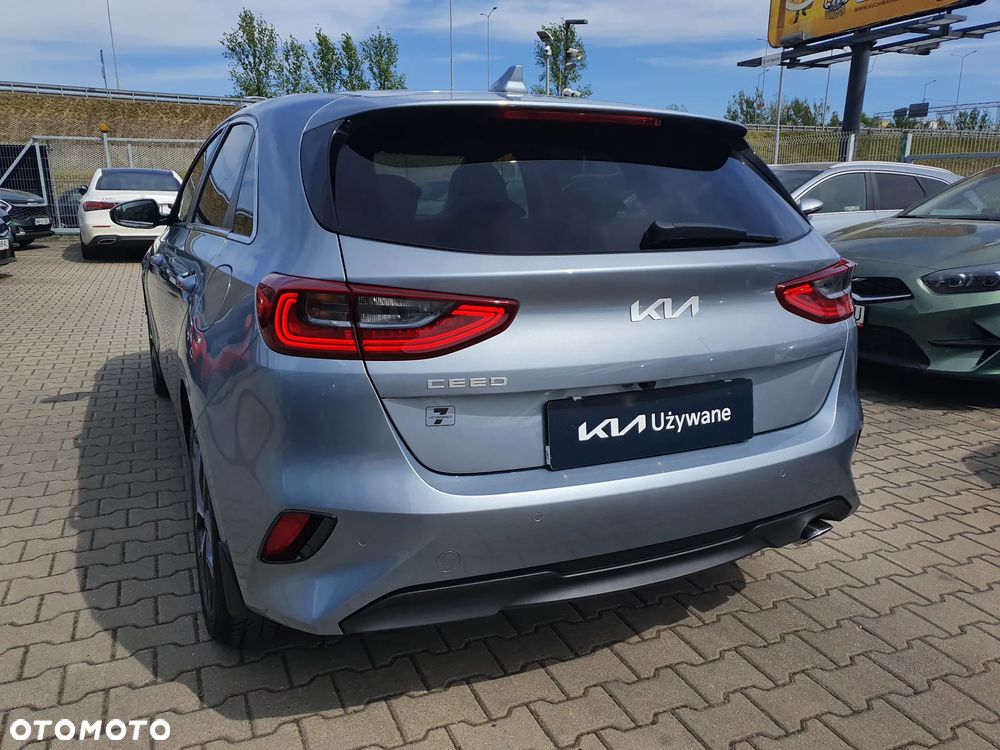 Kia Ceed 1.5 T-GDI Business Line DCT - 23