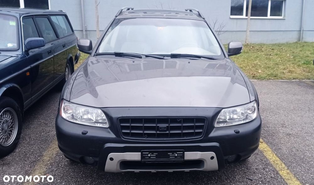 Volvo XC 70 AWD Momentum - 3