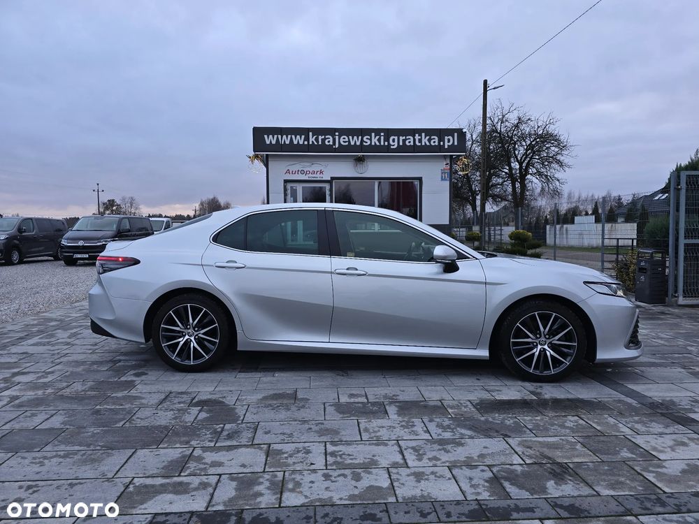 Toyota Camry 2.5 Hybrid Executive CVT