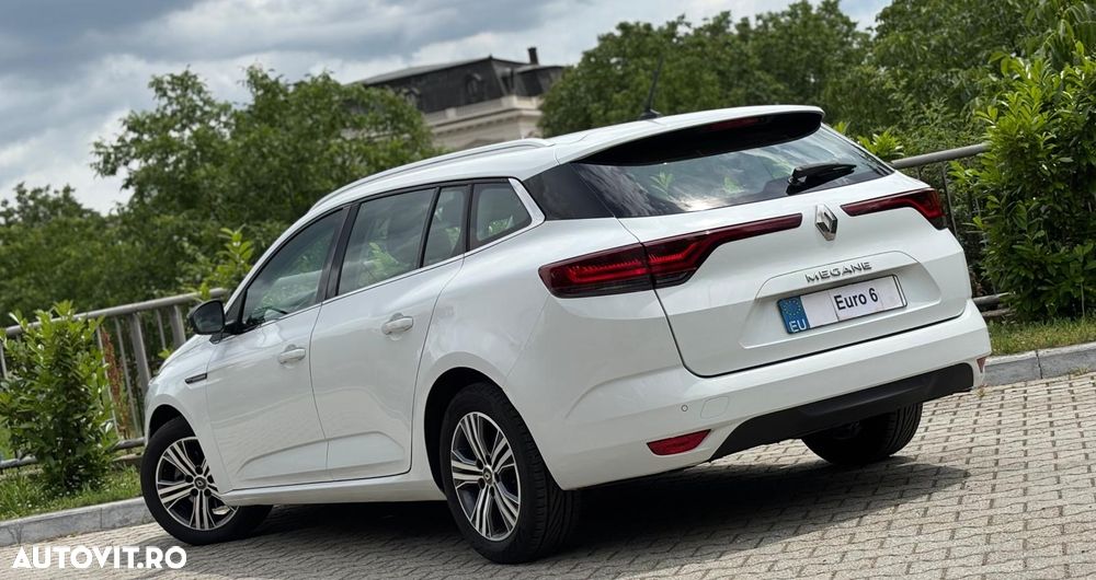 Renault Megane BLUE dCi 115 INTENS - 4