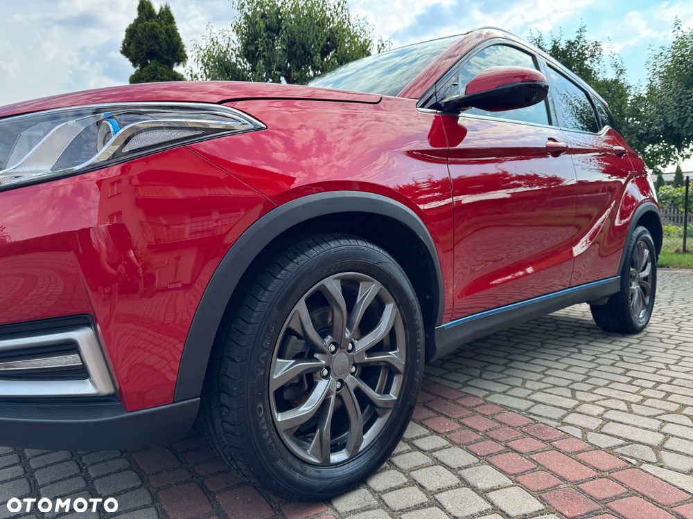 DFSK Seres 3 Luxury - 16