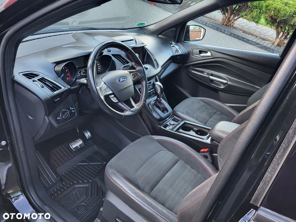 Ford Kuga 1.5 EcoBoost 4x4 ST-Line - 13